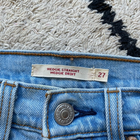 Levi’s Wedgie Straight high rise jeans - Picture 3 of 4